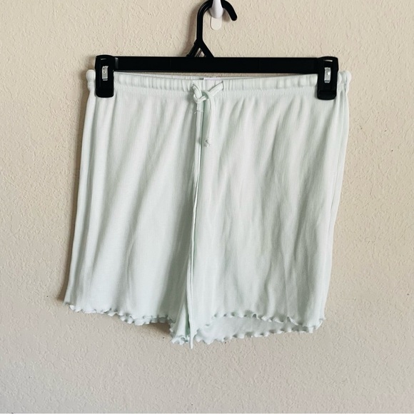 The Vermont Country Store woman’s 2 piece mint pajamas size M soft stretchy airy - Picture 7 of 8